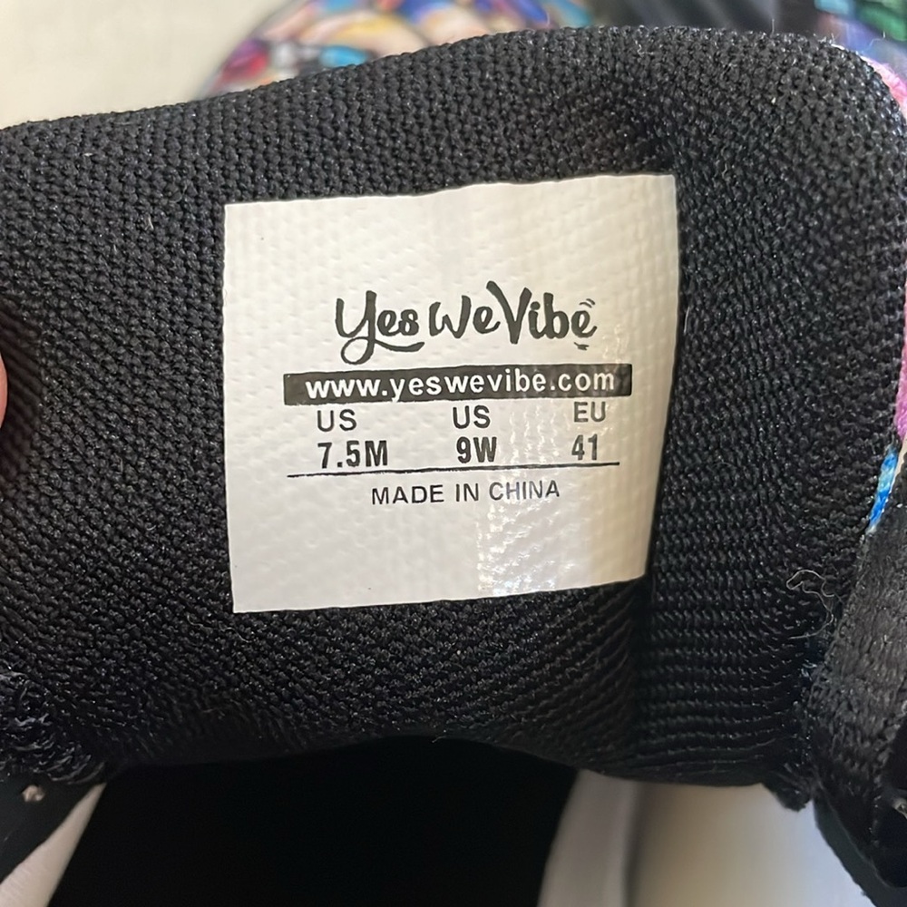 - Yes We Vibe sneakers in colorful stained glass print with peace sign. Wo… - Picture 7 of 8